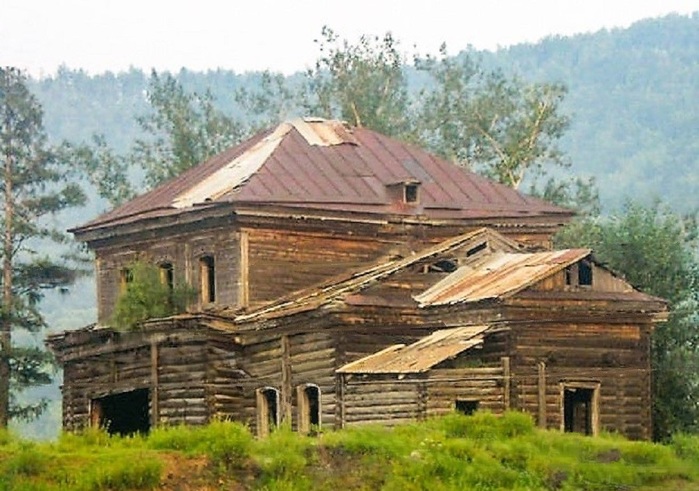 Ломы. Церковь Иоанна Предтечи, 1809 г. (фото 1) (700x491, 132Kb)