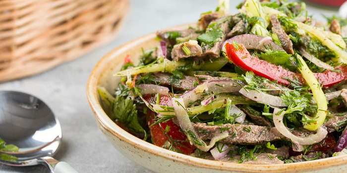 salat-tbilisi (700x350, 305Kb)