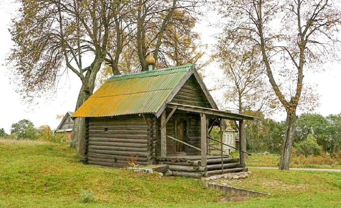 Горушки. Часовня ?nbsp;ождества Богородицы, 1889 г. (700x427, 399Kb)