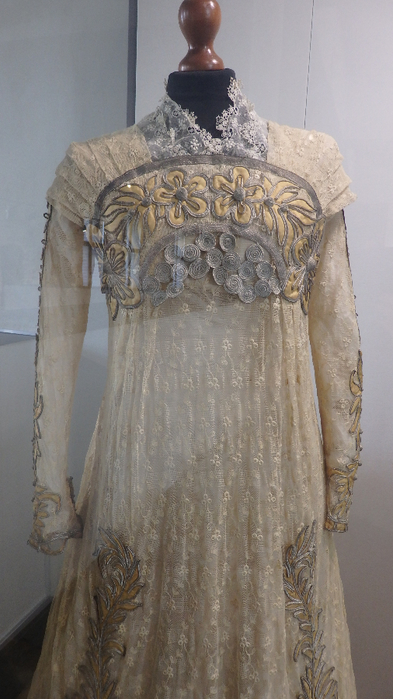 P6190397 (393x700, 299Kb)