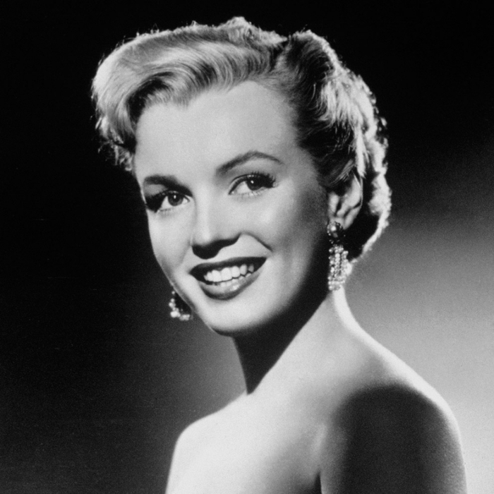 154592934_MarilynMonroe (700x700, 248Kb)