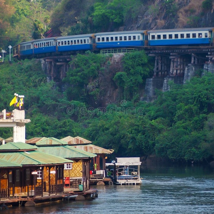 river-kwai-death-railway-bridge-kanchanaburi-thailand-march-was-built-empire-japan-second-world-war-58698631 (700x700, 177Kb)