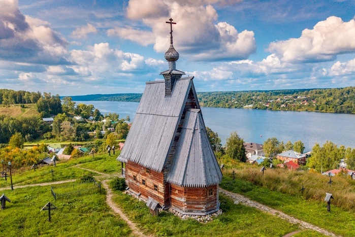 2 Плёс. Церковь Воскресения Христова, 1699-1700 гг. (700x467, 160Kb)