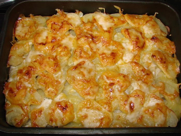 Запеченный картофель по-французски (700x525, 450Kb)