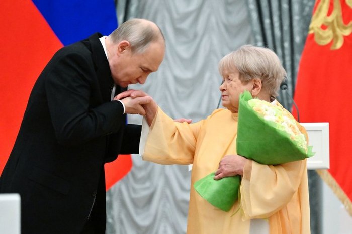 3109898_dek_pahmytova_90 (700x466, 45Kb)