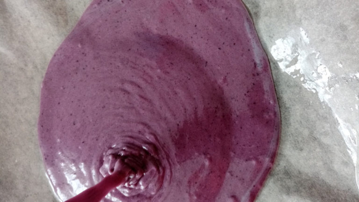blackcurrant-dough-768x432 (700x393, 204Kb)