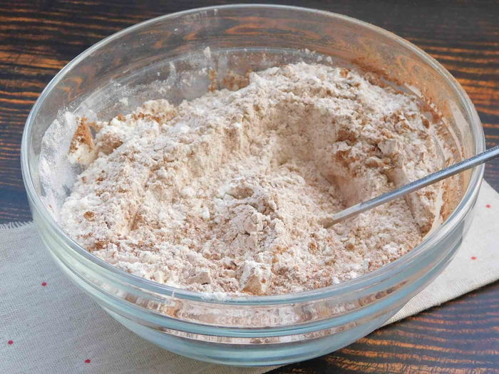 Шоколадный домашний торт без пропитки 5 (700x525, 420Kb)