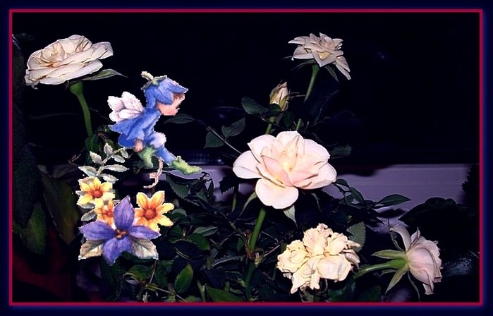 4085248_Sredi_roz (700x448, 74Kb)