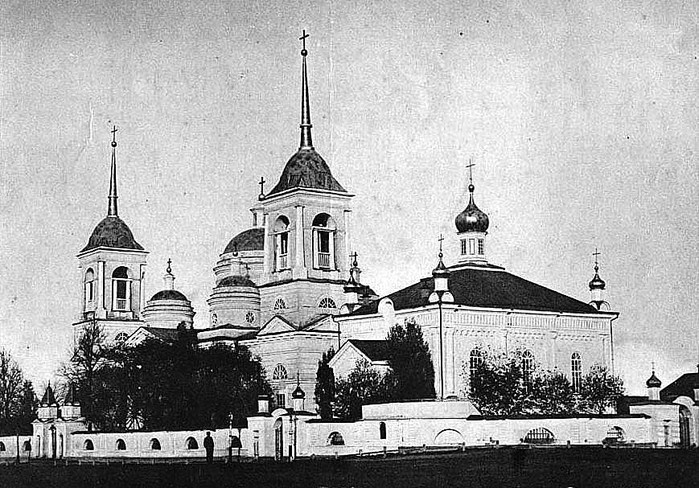 0 0 Успенский собор и церковь Святой Варвары во Мглине, 1910 года (700x488, 267Kb)