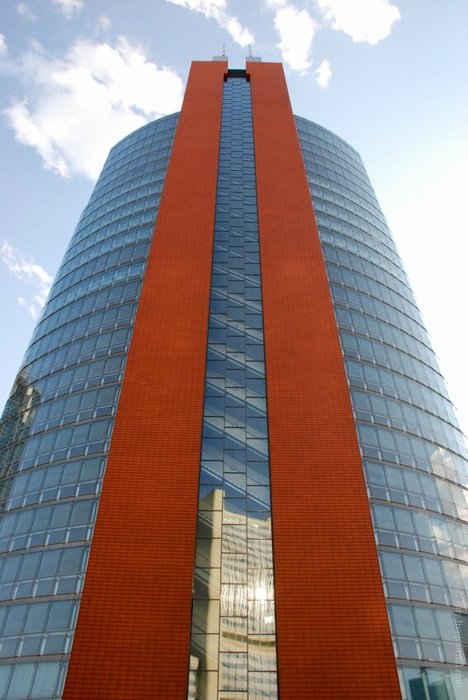 Вена. Деловой центр 5 (468x700, 63Kb)