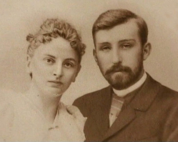 4397599_zinaida_gippius_i_dmitrij_merezhkovskije1622390364813 (623x500, 35Kb)