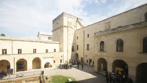 castello_carlo_V_01 (900x682, 19Kb)