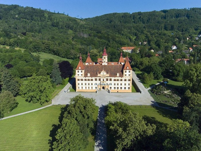 Грац. Schloss Eggenberg (700x525, 117Kb)