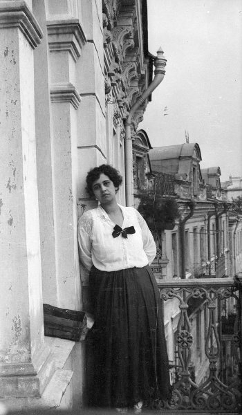  оссия  на Чистопрудном бульваре, Москва 1916 год (350x600, 92Kb)