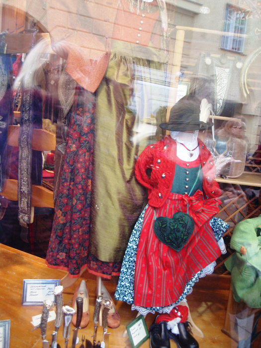 PC010641 (525x700, 549Kb)