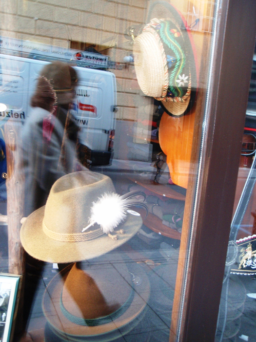 PC010643 (525x700, 488Kb)