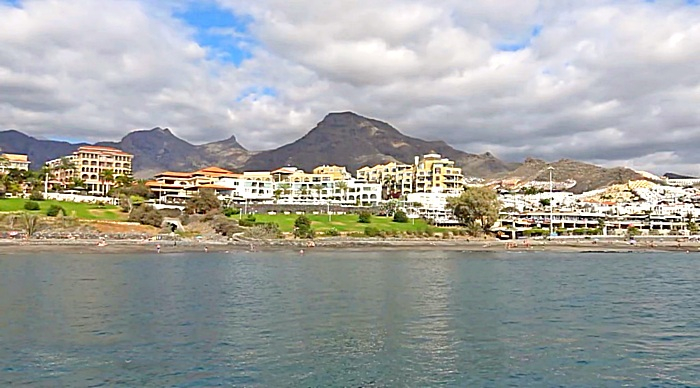 F 12 (700x388, 277Kb)