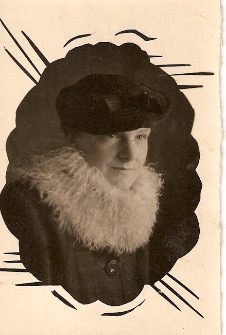      . 1935