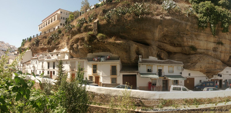Setenil de las Bodegas