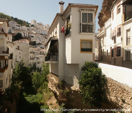 Setenil de las Bodegas
