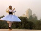 [+] ?- dancing girl with Taj Mahal