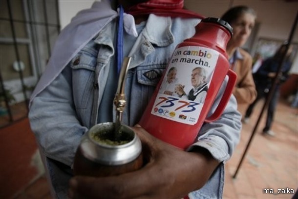 15 :     (International Tea Day).