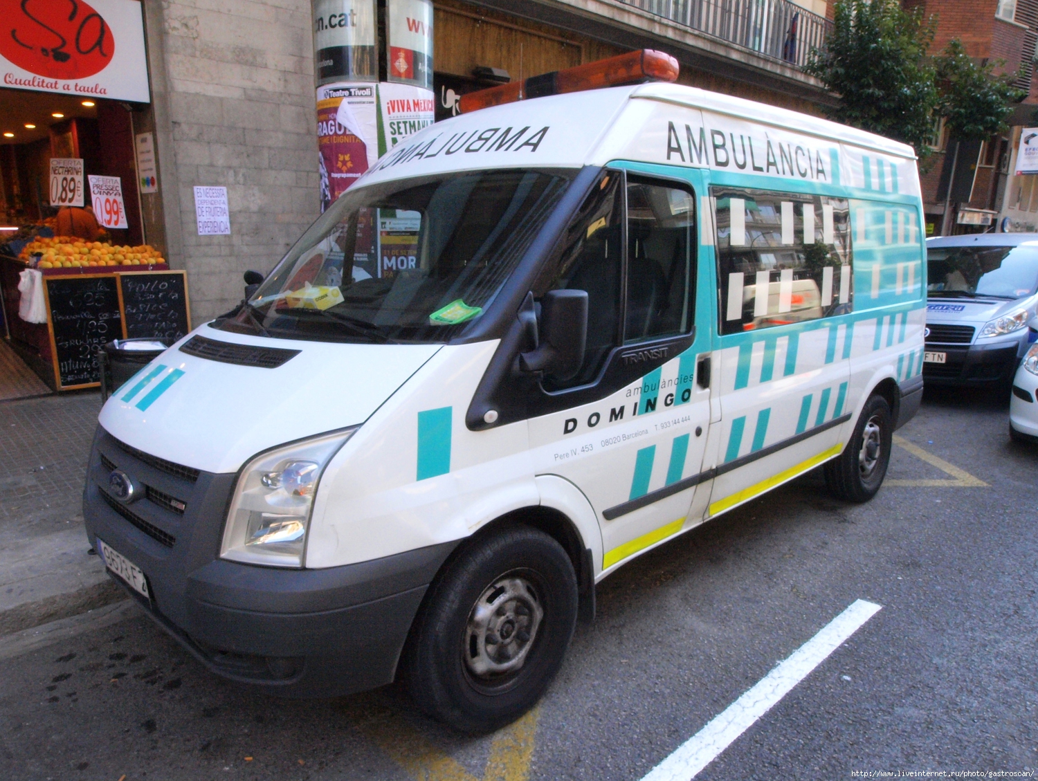  (. ambulancia)  , . Ambulancia_Domingo. Photo by Alf van Beem