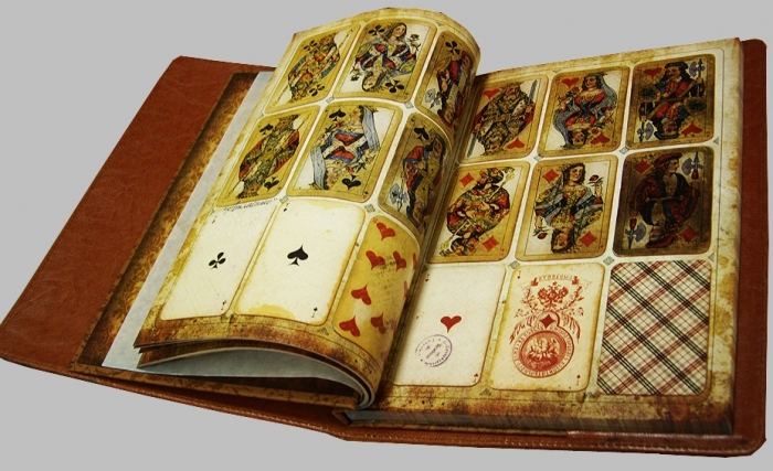 Card book. Исторические карточки. Книга русские игральные карты. Карты коробка 19 век. Магистра исторические карточки.