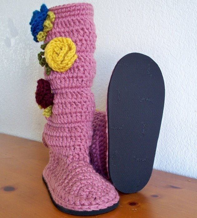 gift presents for women: stylish warm legs, free crochet patterns ...